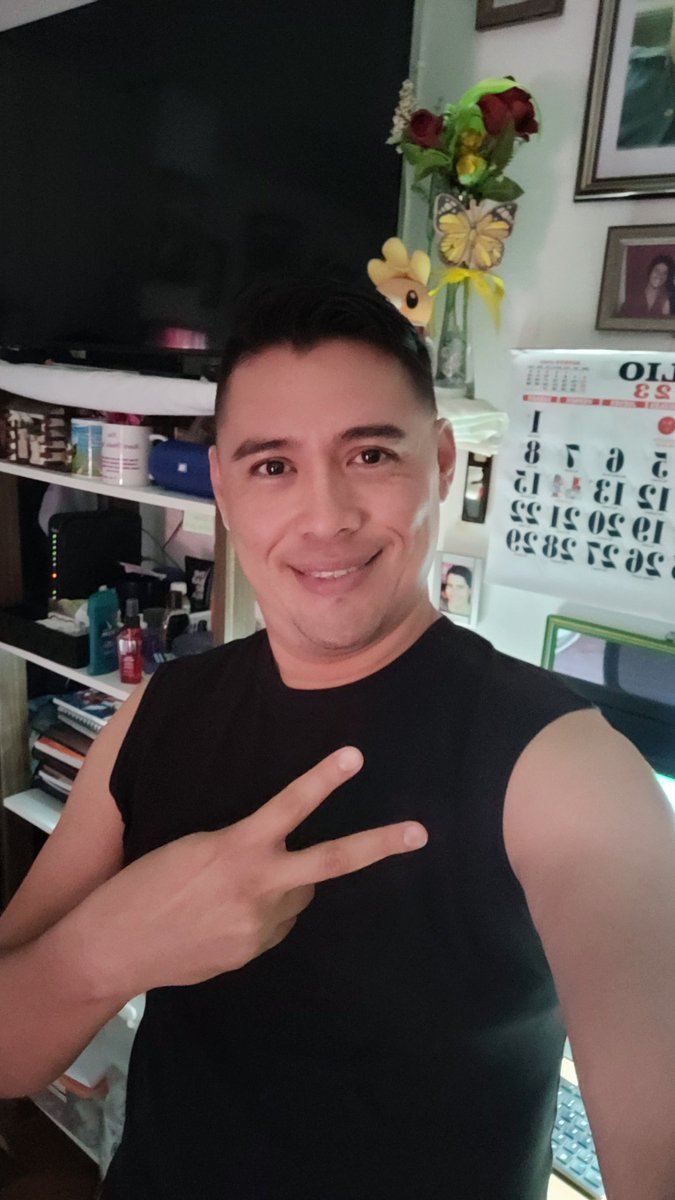 Fhergoz's tweet photo. Aquí casual ✨ https://t.co/QGWu2BfjLZ
