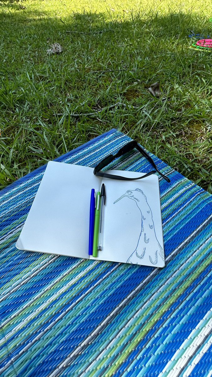 bigevilbug's tweet image. i started doodling &amp;gt;:-)