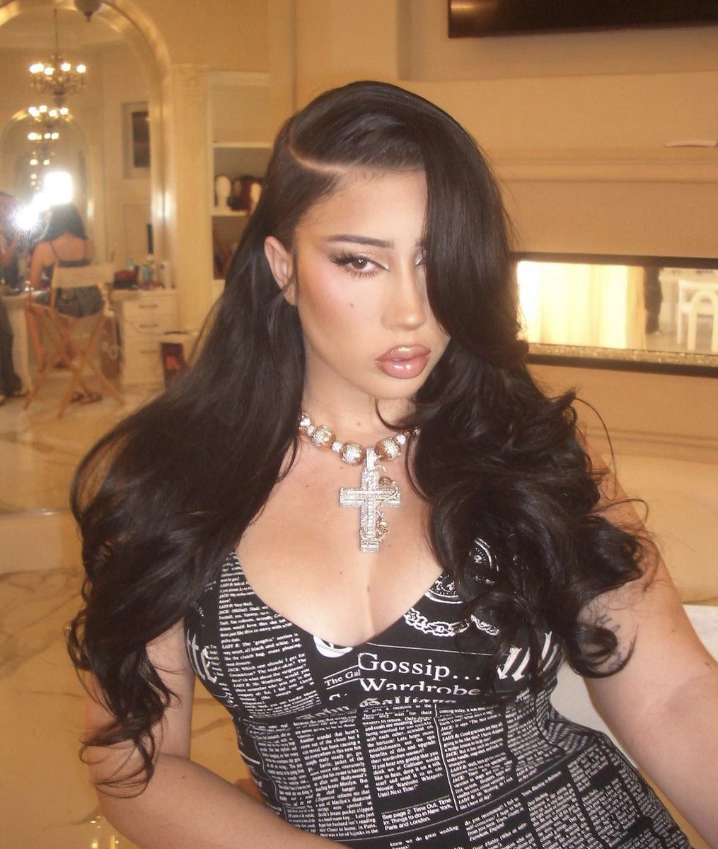 Kali Uchis Charts tweet media
