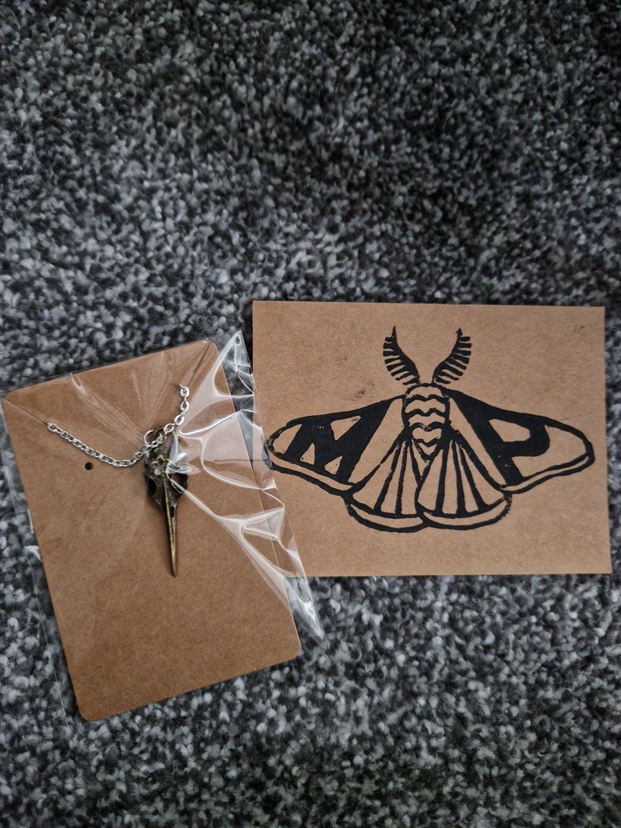 yelling screaming crying etc etc etc 

got my necklace from <a href="/mothpunkshop/">Mothpunk</a> and MAN