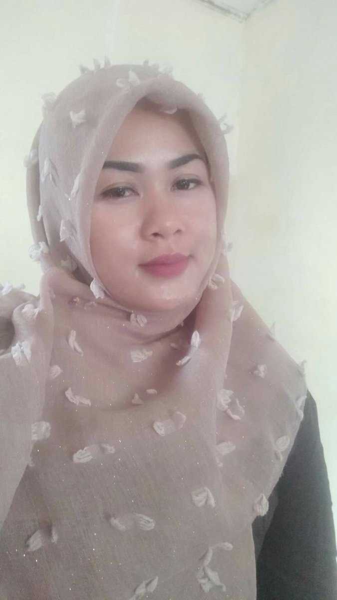 buncvis's tweet photo. malam https://t.co/oZuMQFAvCz