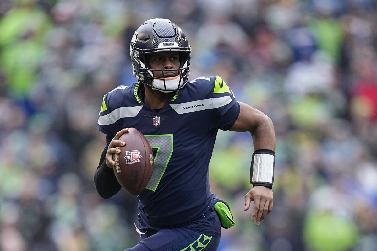 NFL_DovKleiman's tweet photo. The NFL Top 100 list, as voted by the players - 80-71:

80) #Ravens TE Mark Andrews
79) #49ers LB Dre Greenlaw
78) #49ers S Talanoa Hufanga
77) #Seahawks QB Geno Smith
76) #Seahawks CB Tariq Woolen
75) #Bengals DE Trey Hendrickson
74) #Jets Garrett Wilson
73) #Cardinals S Budda Baker
72) #Ravens QB Lamar Jackson
71) #Colts DL DeForest Buckner
