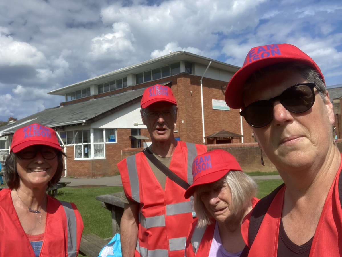 Jinty and me😷#ToriesOut🌻 tweet media