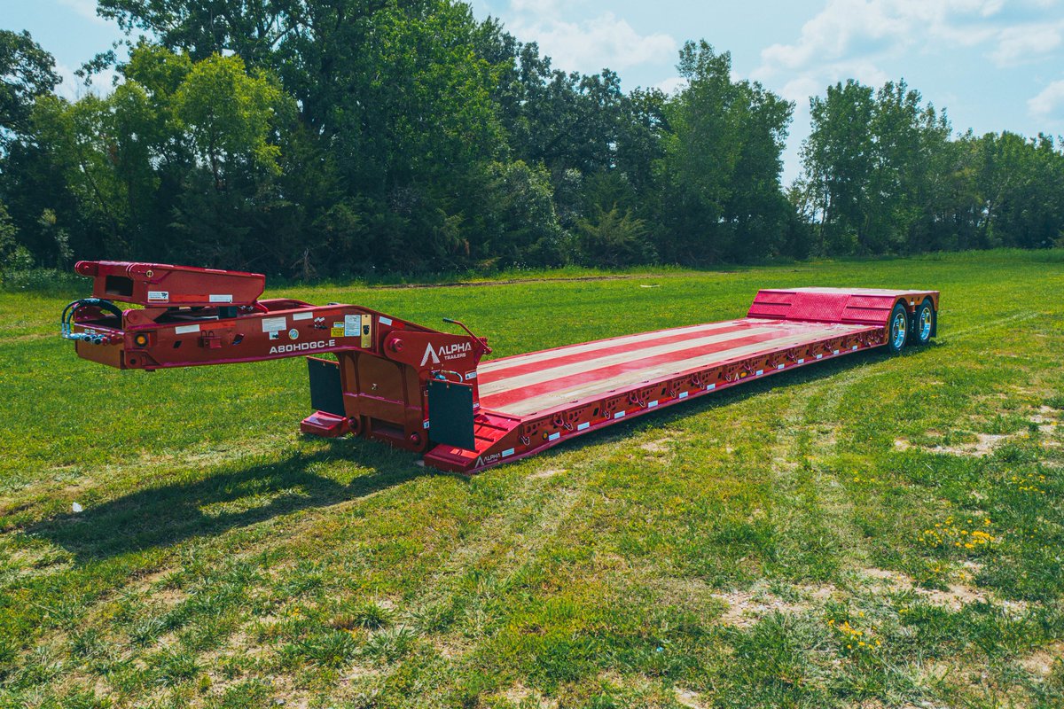 AlphaHDtrailers's tweet photo. Meet the A80HDGC-E, the first extendable from Alpha HD Trailers. 80,000# capacity, extends from 28’7” to 50’ open deck. Other capacities and lengths available upon request.

View full product specs: https://t.co/LqpscxZBYM 

#trailers #transportation #trucking https://t.co/fTMahObTBH