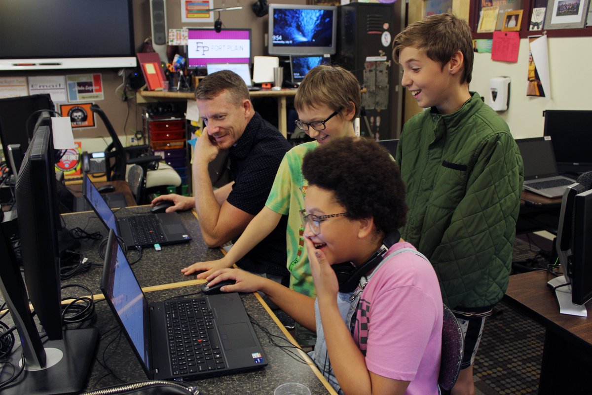Fort Plain CSD tweet media