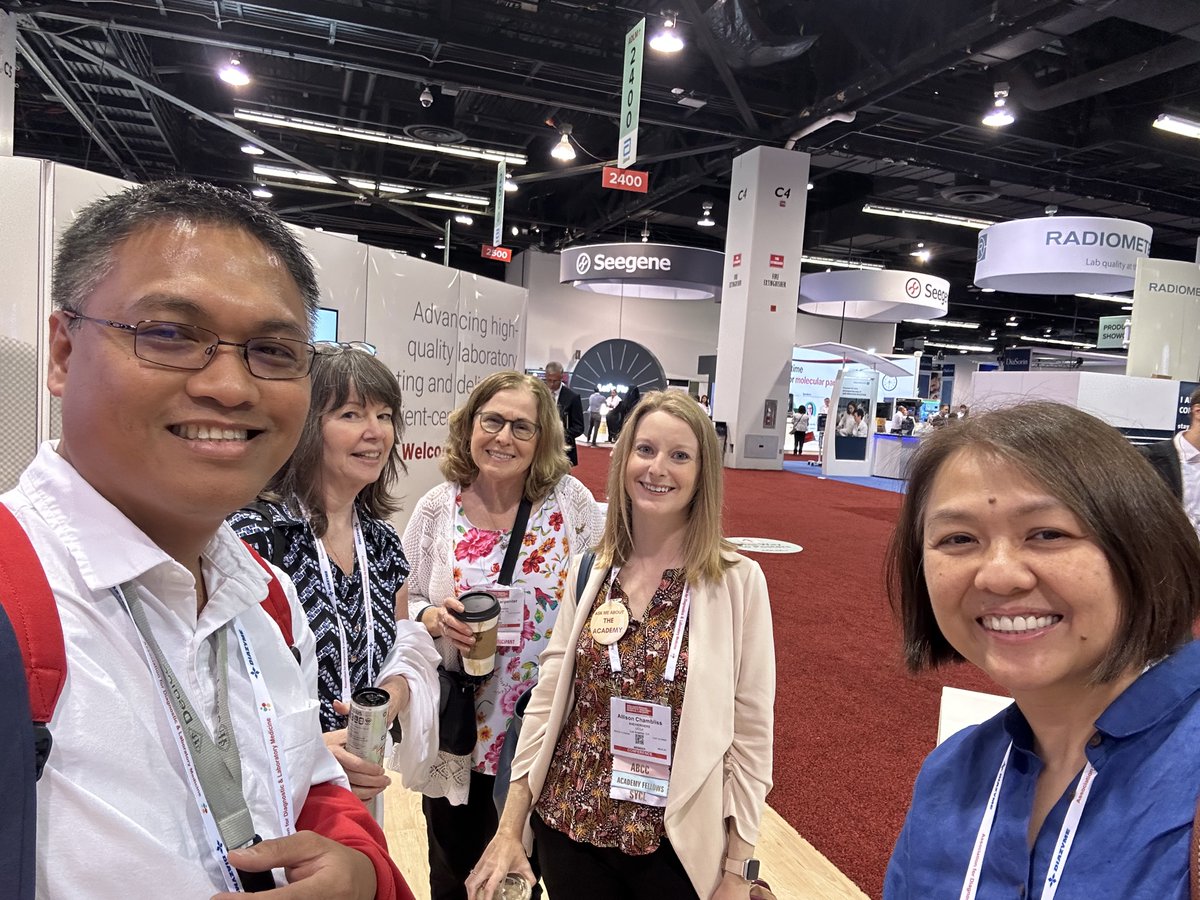 lwlski's tweet photo. Exploring AACC and happy reunion with @ClinChemCham !!! https://t.co/Kuy3OASMiv