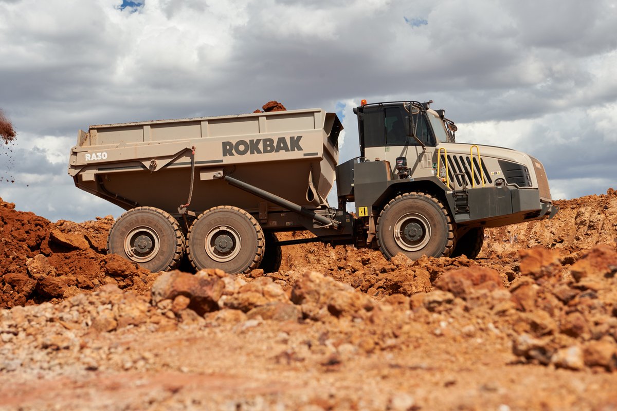 rokbak_haulers's tweet photo. Close up of our RA30 down under 🦘🌏 Since arriving on site at Aerolite Quarries in Victoria, Australia the RA30 has demonstrated its efficiency working in a constant circuit, going back and forth between the fixed plant and mining area! #Rokbak #JobStory #Articulatedhauler https://t.co/BU2ZIKXZzN
