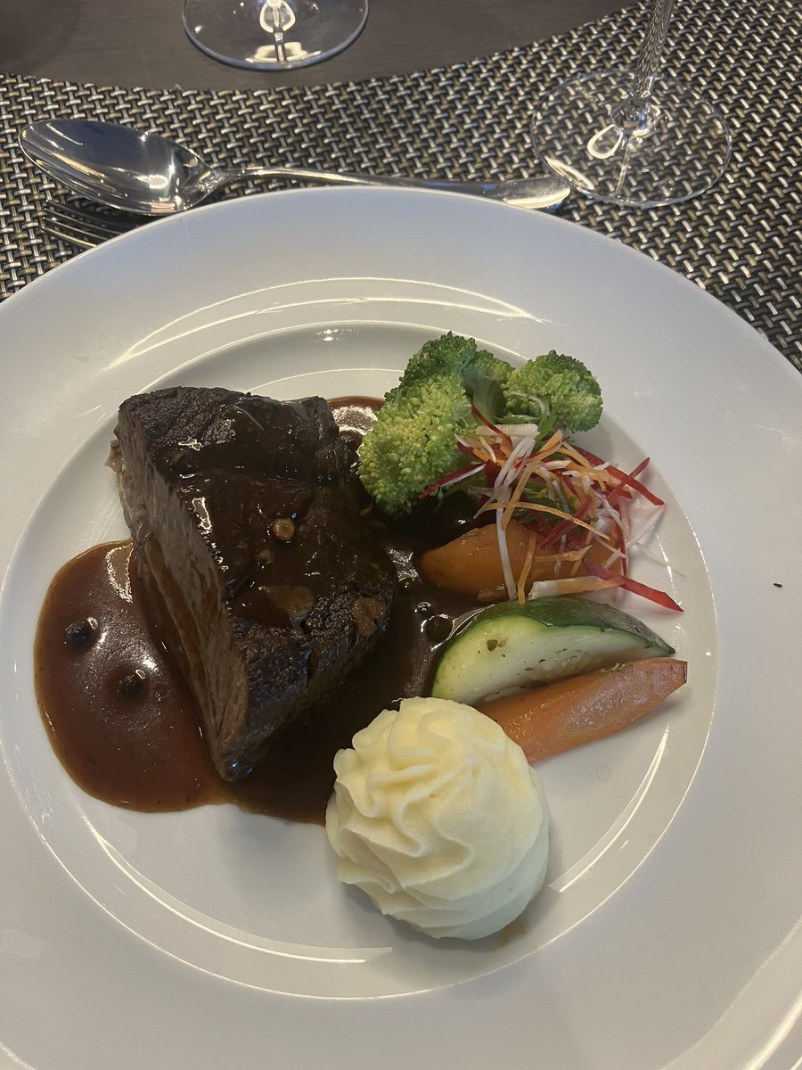 😎And that’s a wrap!
What a fabulous few days we’ve had onboard the stunning Travelmarvel Capella! 
The crew have been phenomenal and have looked after our agents brilliantly! 
For me though the next stop is Cologne Airport!!! 😭

Until the next time Capella 😍

#rivercruise