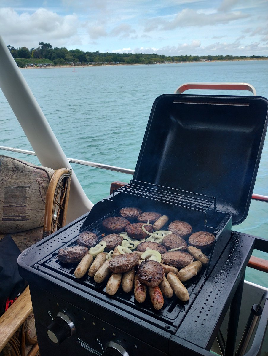 ChartersCalypso's tweet image. We've been having fun in the sun! #lovecalypso, #lovepoole