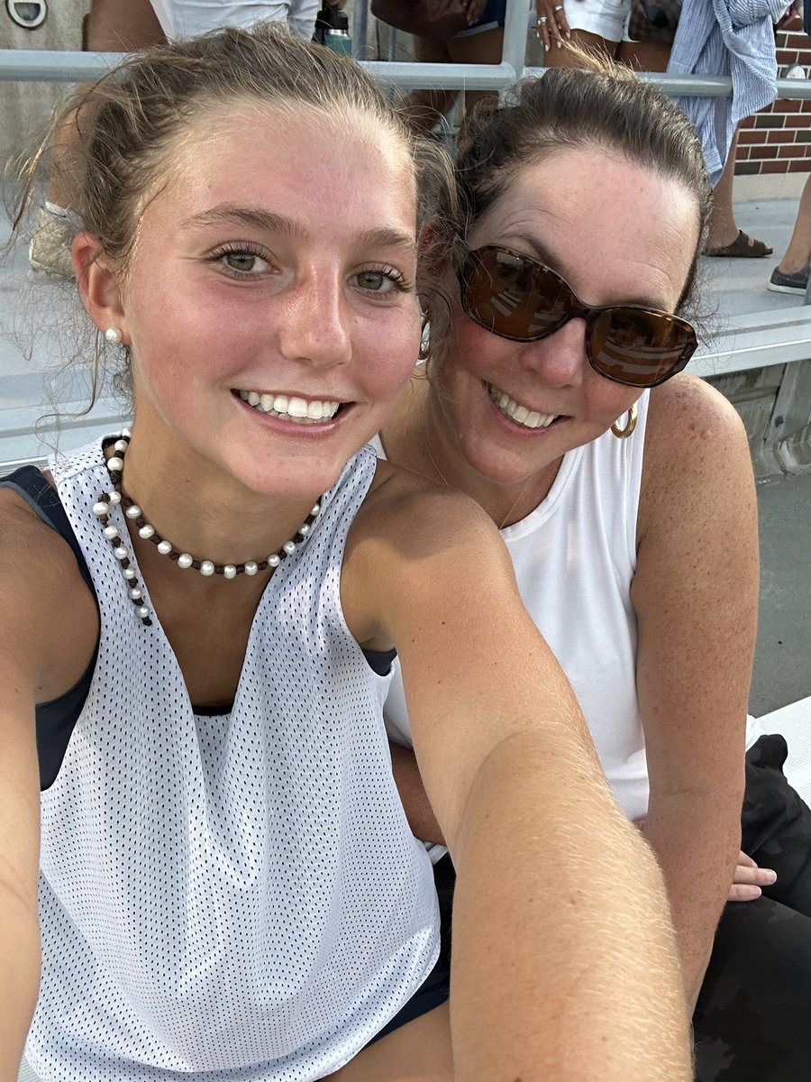Evelynlaw2025's tweet photo. Had so much fun at camp!! @TampaWLax https://t.co/QCpc4VDrpf