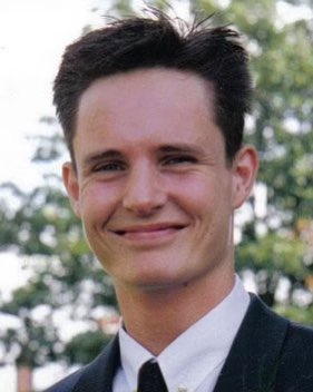 CharlesNOVacc's tweet photo. #MichaelBarrymore and two others present – #JamesFuters and #SimonShaw – reported finding Lubbock unconscious in the swimming pool of Barrymore's home He was wearing only boxer shorts. He was discovered to have "serious" anal injuries Remember #StuartLubbock https://t.co/Vwcye7AT45