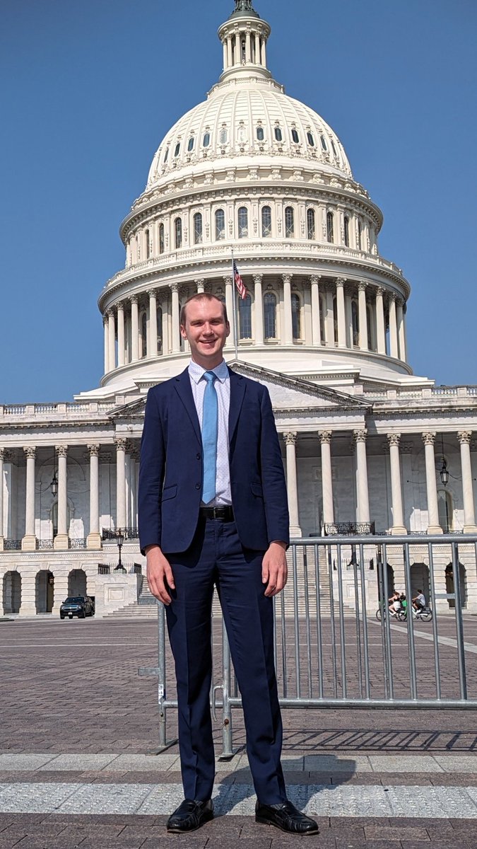 Over 20,000 NHSC providers are actively providing care to 21 million of the most vulnerable patients!

I'm on the Hill today with <a href="/ACUnderserved/">ACU</a> to make sure Congress supports the thousands of students and practitioners like me in serving millions of patients across the country.