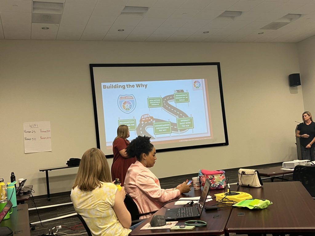 Ana Cingel tweet media