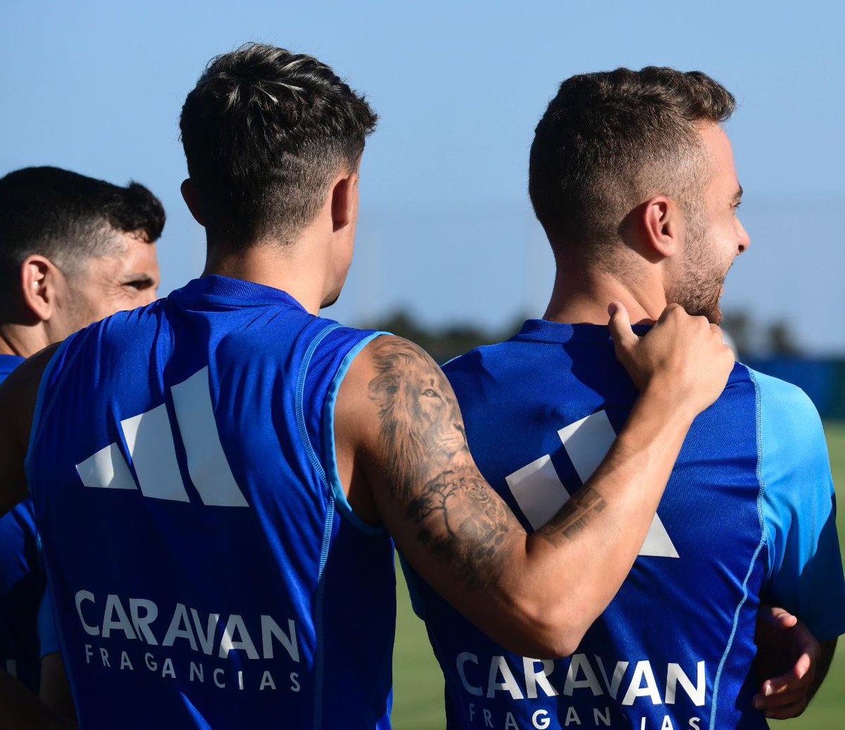 💙🤍

<a href="/alejafranto/">Alejandro Francés</a> 🫂 <a href="/AguadoMarc/">Marc</a>