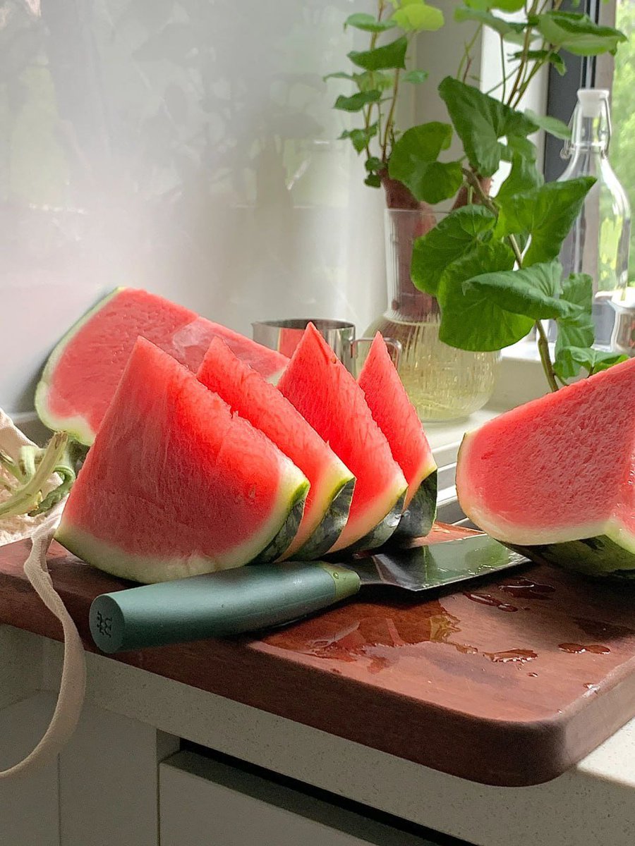 ptrish29's tweet image. Try it after an early morning yoga or🧘‍♀️ gym practice💯