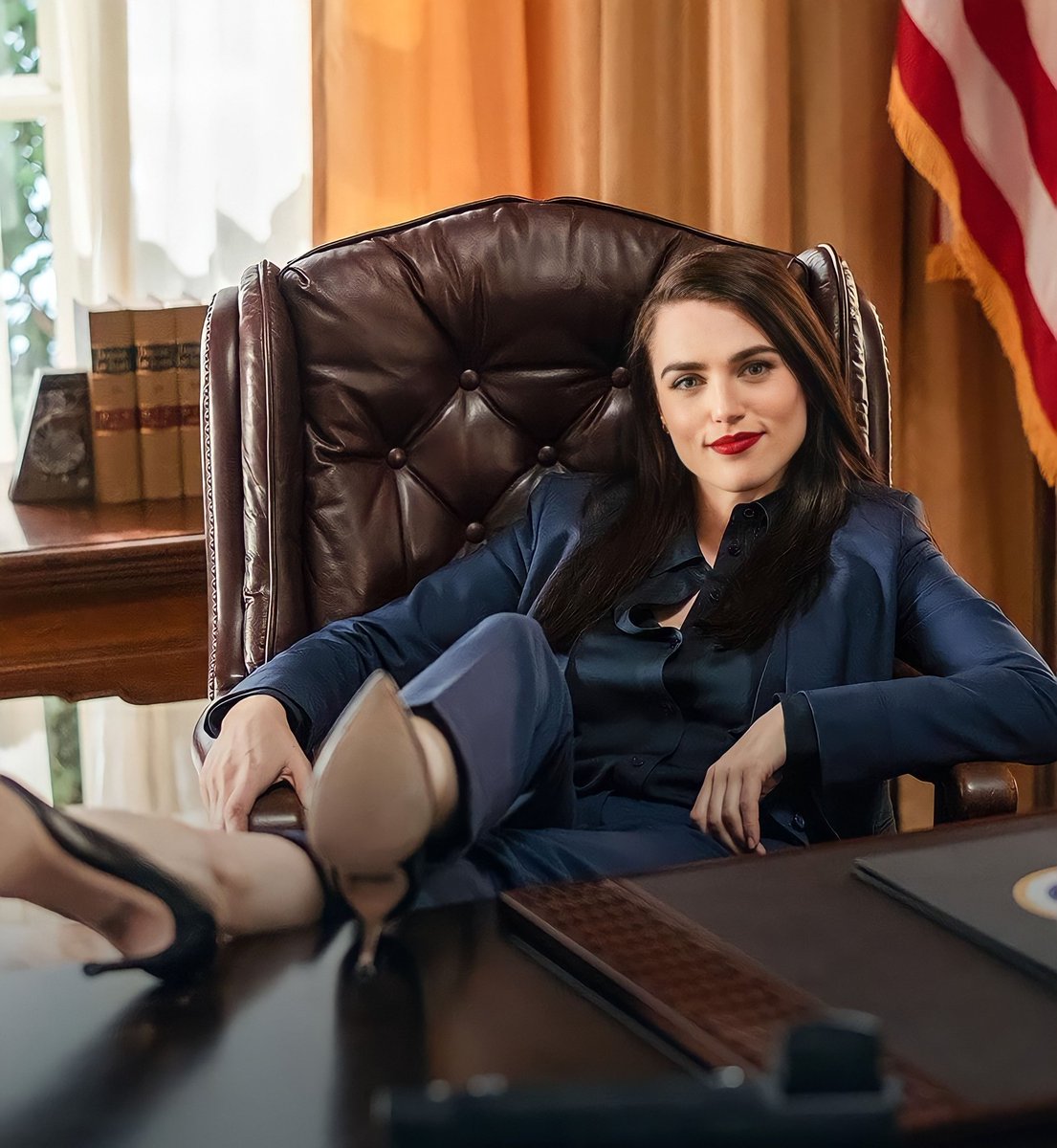 𝗜𝗻𝘀𝘁𝗮𝗴𝗿𝗮𝗺 𝗽𝗼𝘀𝘁

@ _MrsLuthor_ 𝗽𝗼𝘀𝘁𝗲𝗱: "Boss lady. 

#InstantPresent"