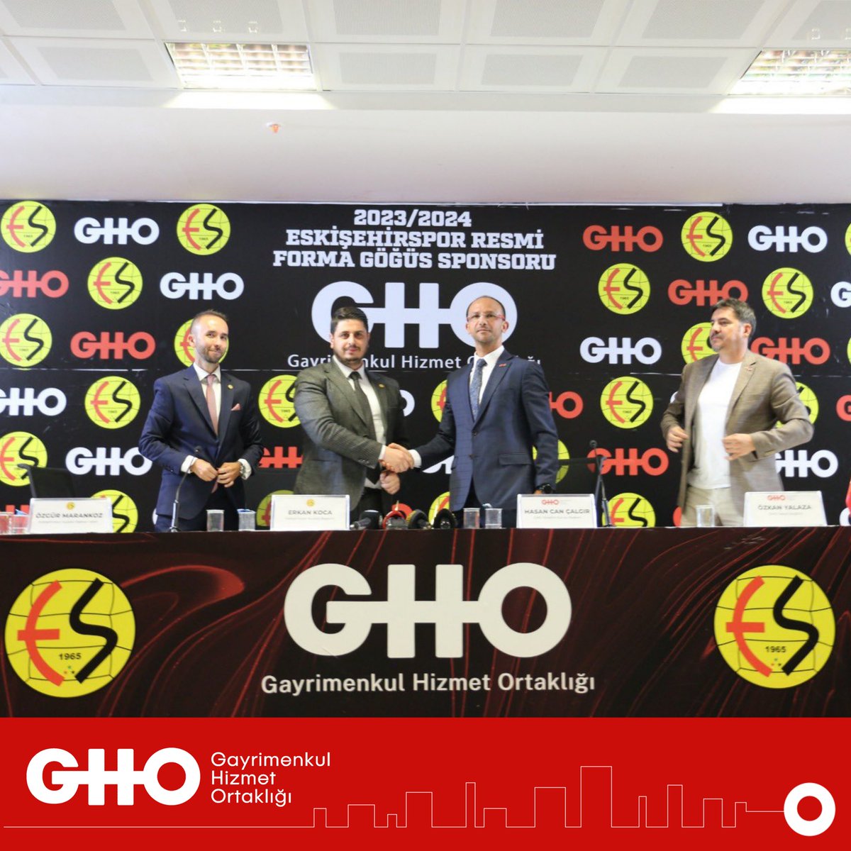 ghoturkiye's tweet photo. Türkiye’nin en köklü futbol kulüplerinden Eskişehirspor’un 2023 - 2024 sezonu resmî göğüs sponsoruyuz…
@Eskisehirspor 🔴⚫️

Bu özel ve başarılı iş birliği Eskişehirspor’a ve GHO ailemize hayırlı olsun.

☎ 444 8 446
🌐 https://t.co/hy67Hbzy0n https://t.co/pXeFdANHRk