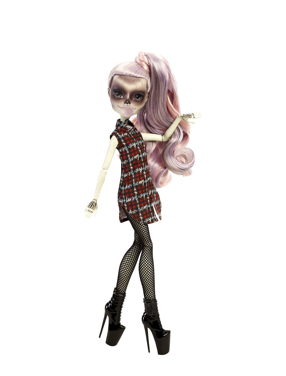 RT @HausOfBitchs: lady gaga's monster high doll https://t.co/0ctcDUll5n