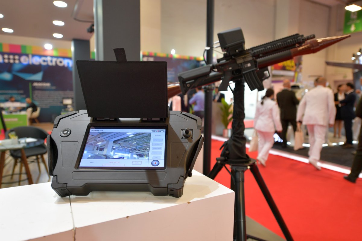 TurkishCentury's tweet photo. #Promavzer by @PromecArge is a light, remote-controlled sentry turret designed to be easily carried and deployed by infantry to enfilade hostiles from a safe distance. It supports a variety of firearms and electrooptics. #PromecArge #IDEF #IDEF2023 #IDEF23 #Triyosys #RCWS #Tuyap https://t.co/LKSPeZdvN9