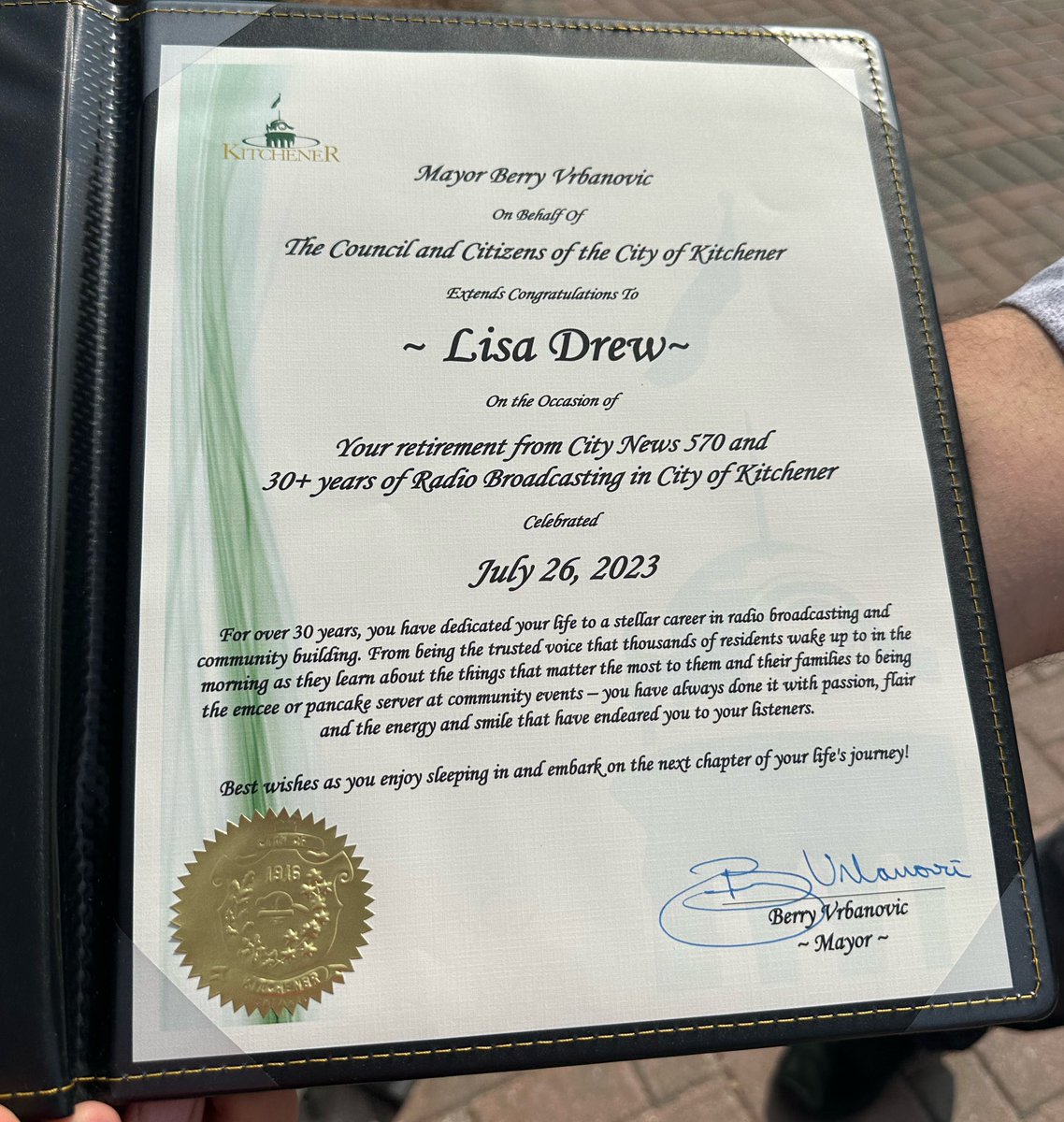 Dave Schnider tweet media