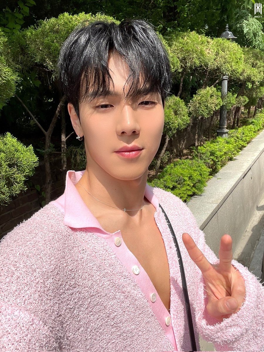 hourly shownu (@nunuhourly) / Posts / X