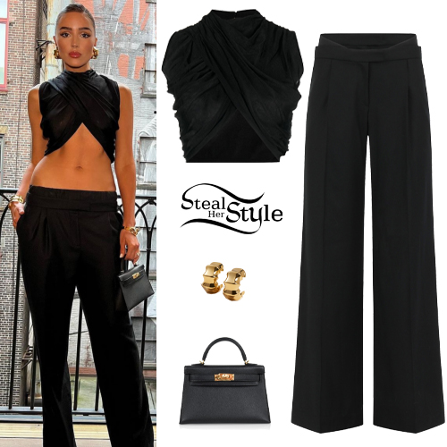 Olivia Culpo: Black Crop Top and Pants https://t.co/bRZN4fCXpp https://t.co/V2Ob0m8NtJ