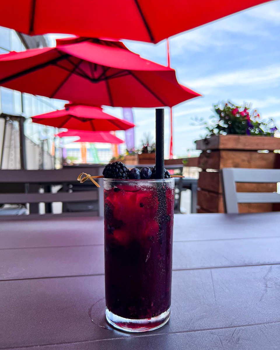 Indulge in a pre-movie sip this Thursday at The Patio🍹

Our feature cocktail takes inspiration from ‘Black Panther: Wakanda Forever’ playing in Market Square in <a href="/downtownktown/">Downtown Kingston</a> after dusk.

THE NAKIA 
absolut vodka, pomegranate juice, lemon, simple syrup, berries