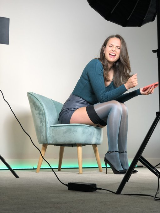 This week it&rsquo;s ✨15% off✨ Pearl &amp; Poseidon at @thetightspot with my code NYLONBEA  Wearing Dominique Shiny<a class="tags" target="_blank" title="On Twitter" href="/?out=eyJ0eXAiOiJKV1QiLCJhbGciOiJIUzUxMiJ9.eyJpYXQiOjE3MjA0OTEyNTEsImlzcyI6InR3cG9ybnN0YXJzLmNvbSIsIm5iZiI6MTcyMDQ5MTI1MSwiZXhwIjoxNzUyMDI3MjUxLCJyZWRpcmVjdF91cmwiOiJodHRwczovL3R3aXR0ZXIuY29tL3RoZXRpZ2h0c3BvdCJ9.msThfK_5uoCSOAWODXR6DAk3Jiwtl5vufkyXKl-Xf4kQ2a9xr_3kxh9igS8ga_6B9d6WcSNam8kNmb6Mnm8mVA">@thetightspot</a><a href="/tag/thetightspotlight"class="tags"><span>#thetightspotlight</span></a>