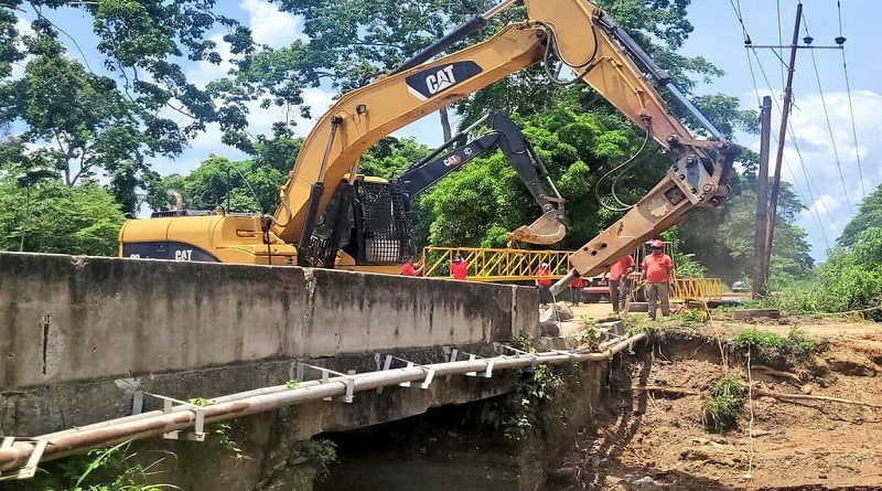Construcción de nuevo puente "El Tigre" muestra 40 % de avance

#PlanDescontaminaciónDelLago

vtv.gob.ve/nuevo-puente-t…