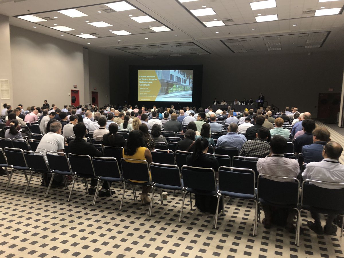 Great turnout at the 7:30 am photon vs proton #AdaptiveRT session. Thank #AAPM2023 for the opportunity for us to organize this session and experts from both sides @gdhugo @DaveParsonsPhD @Laura_Cervino @tyzhao Dr.Haibo Lin to speak & discuss 👍🏻 @UTSW_RadOnc