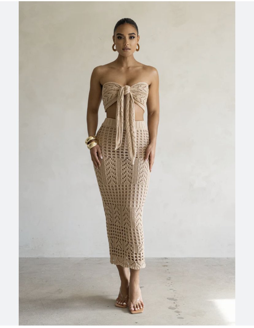 TrendsAlertSA's tweet photo. Our supplier just sent us these - they are readily available boo thangs 😍😍

R320 https://t.co/1fWSNq5eVM