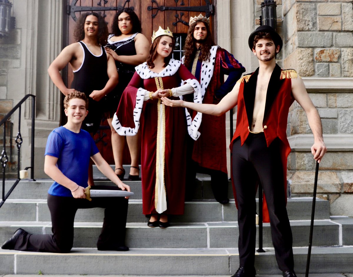 Last call to see me in PIPPIN this weekend out in Norwalk, CT! 🤹‍♀️🎪👸🏻 

July 29th at 7:30pm &amp; July 30th at 3pm

Tickets: risingstars-ct.org/tickets?mibext…