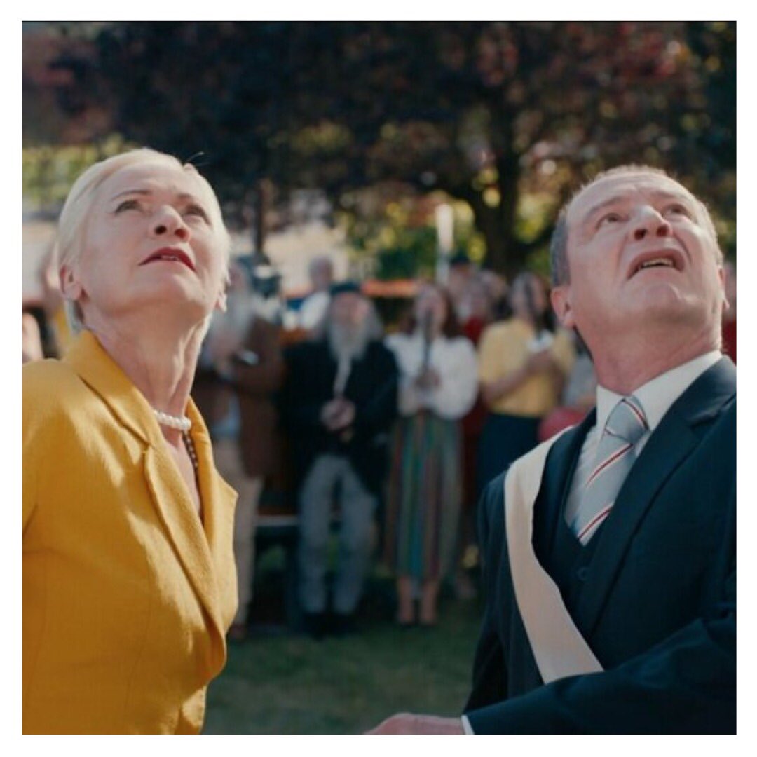 Festivalcinecva's tweet photo. 🔹𝐔𝐧 𝐦𝐨𝐦𝐞𝐧𝐭𝐨 𝐩𝐚𝐫𝐚 𝐫𝐞𝐢𝐫🔹
𝐶𝑜𝑟𝑡𝑜𝑚𝑒𝑡𝑟𝑎𝑗𝑒𝑠

👉🏻Nuestra sección 𝐦𝐚́𝐬 𝐝𝐢𝐯𝐞𝐫𝐭𝐢𝐝𝐚 es la preferida por mucho y llena siempre nuestras butacas‼️

¡Aqui tenéis las #seleccionadas! https://t.co/yMhLZiiKu1