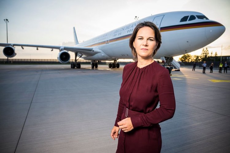 Annalena Baerbock Parody tweet media