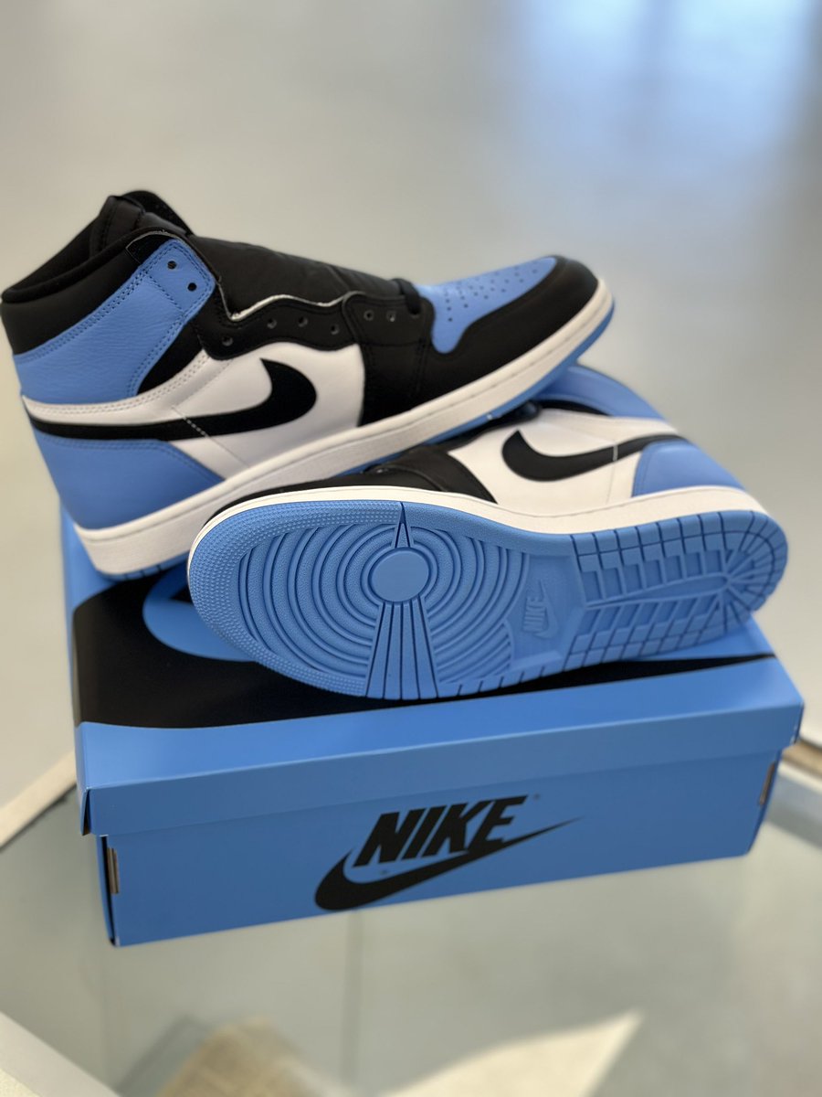 Jordan 1 Retro High OG “UNC Toe”