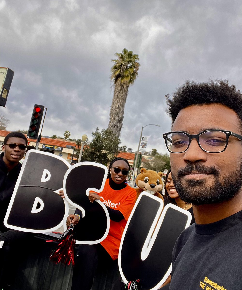 Thomas Henning tweet media