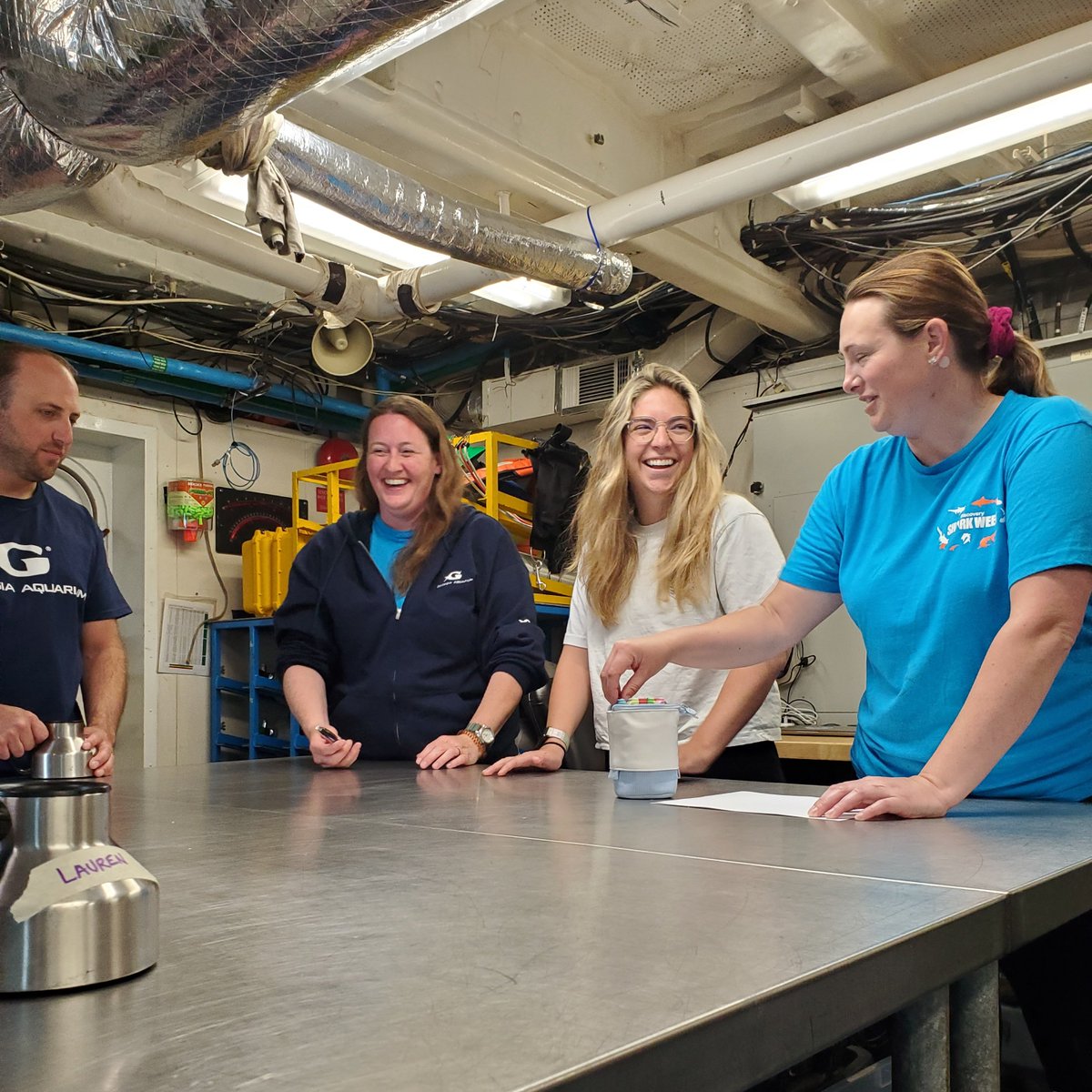 GraysReefNMS's tweet photo. 🐠🤝 Diving into a Better Future! 🤝🐠 We were thrilled to join divers from @GeorgiaAquarium, @NOAA_OMAO, and @GaSouthernBiol on this collaborative mission to understand our offshore reefs! #CollaborationForGood https://t.co/OsokwbPvvv