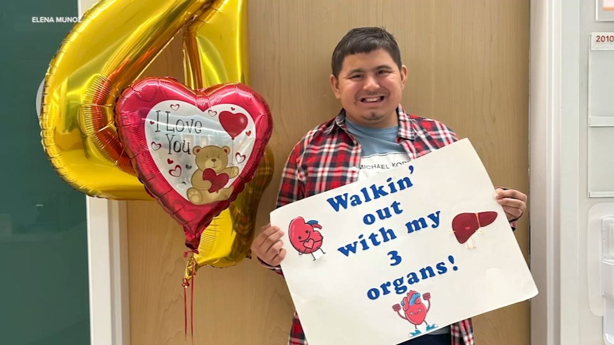 ABC7NY's tweet photo. Liver, kidney, and heart: 19-year-old reunites with surgeon months after 3rd organ transplant https://t.co/yjsWe1YoVT https://t.co/SNvQd8ipR2