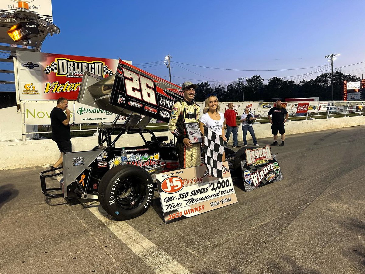 HavenRacewayJP's tweet image. #supermodified This past weekend saw Josh Sokolic in the 350's and Tyler Thompson in the big blocks win @OswegoSpeedway Brad Babb take the win at @WiscSpeedway with @350Smac and Cris Muhler win with the ERA at Colorado National Speedway.