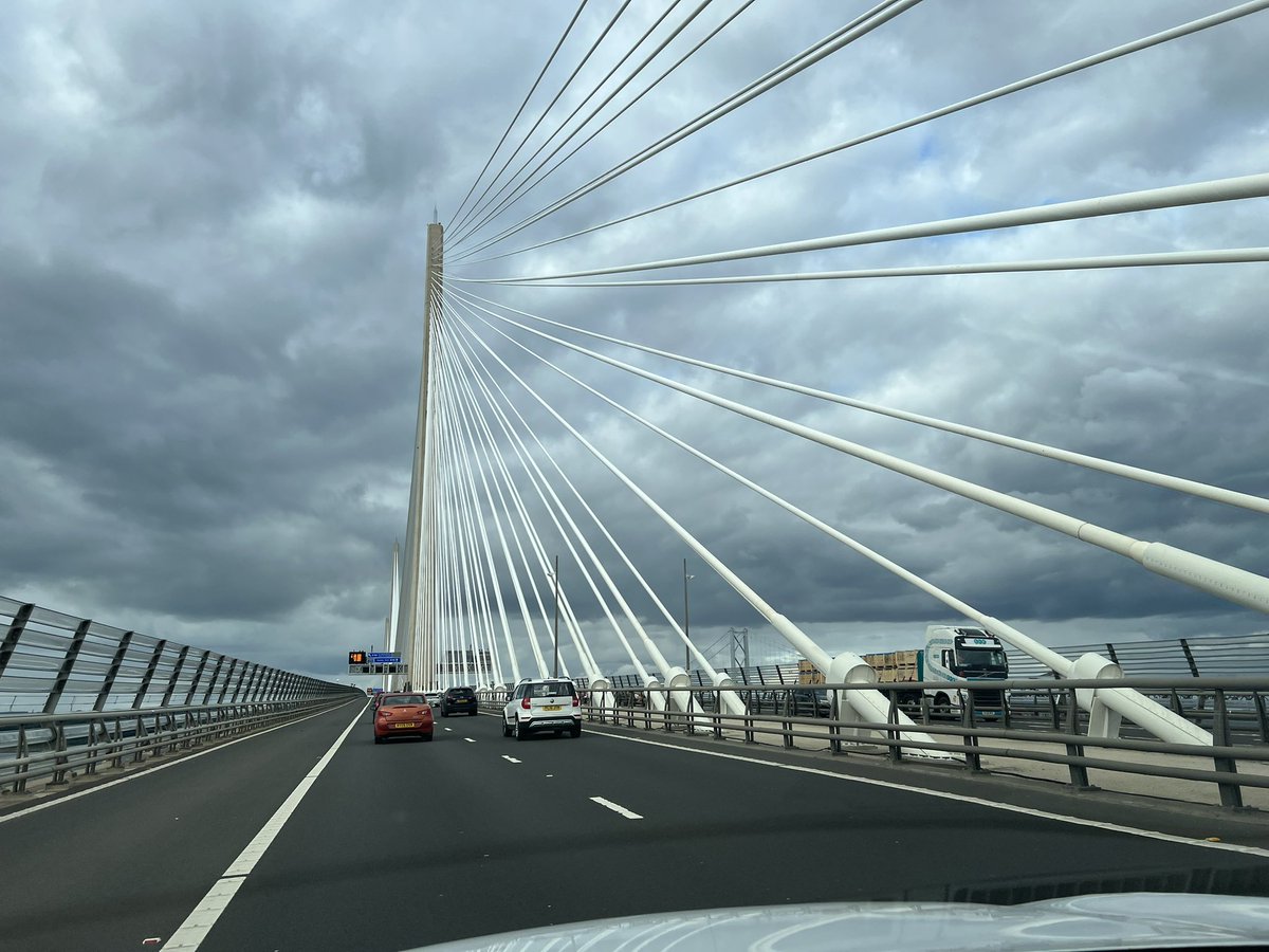 tcarter_edwards's tweet photo. Another amazing day in Scotland - the Falkirk Wheel, the Kelpies, and crossing the Firth of Forth! https://t.co/zgXHG1nHaX