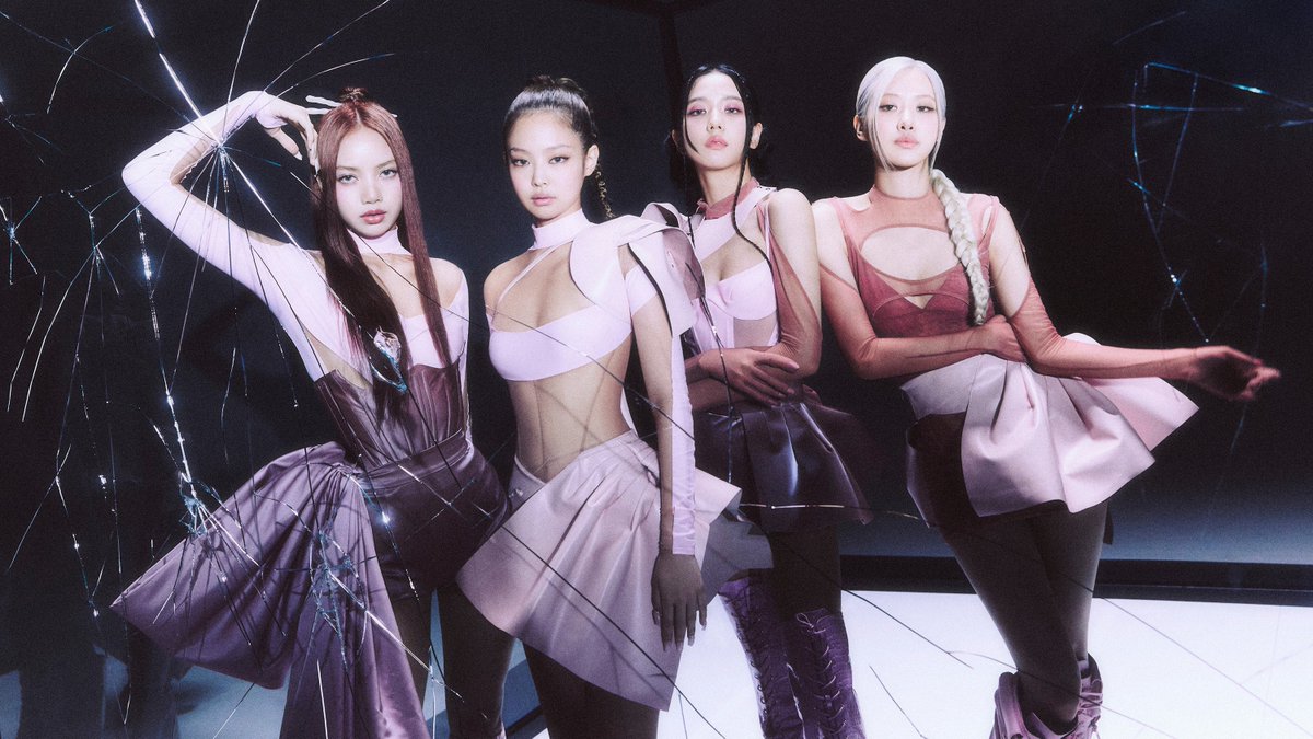 PopBase's tweet image. Biggest streaming weeks in Billboard Global 200 chart history: 

#1. BTS — Butter (289.2)
#2. Jungkook, Latto — Seven (217.1M)
#3. Miley Cyrus — Flowers (217M)
#4. BLACKPINK — PINK VENOM (212M)