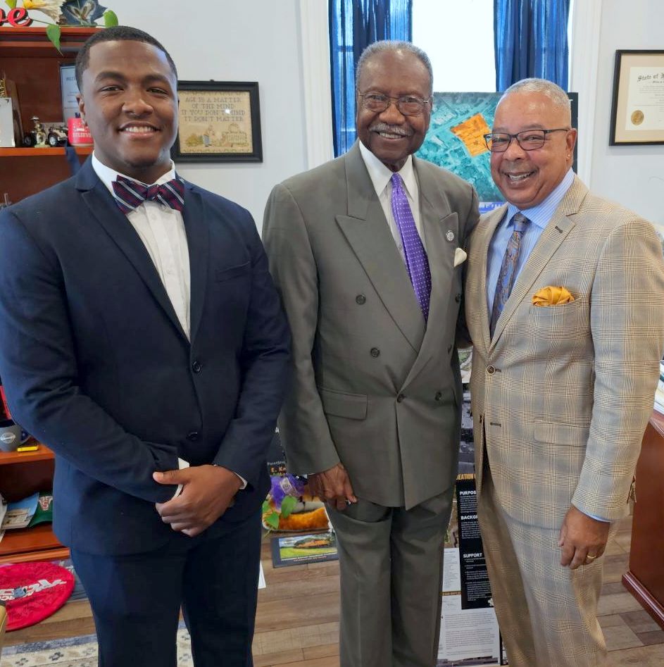 Baseball's Skyler Roberts, left, is a business development associate this summer with Barnum Group LLC. #XULA 1984 alum Norman Barnum, right, is managing partner and Roberts' mentor. They met with Moss Point, Miss., Mayor Billy Knight. #TeamGold #HailAllHailXU #NAIABaseball #HBCU