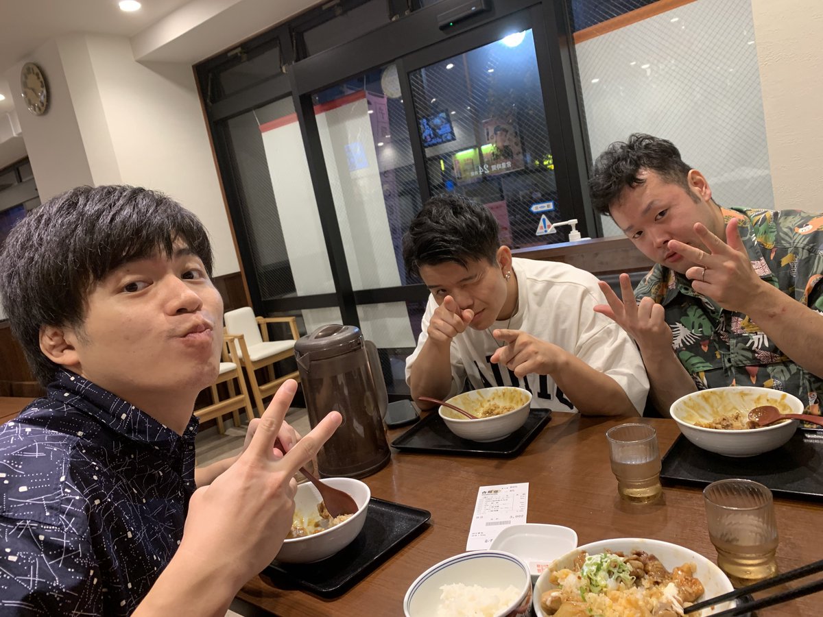 ren_break's tweet photo. あれ???
朝5時まで遊んでるの久々じゃない???????
#BlessingFlex
#ブレフレ https://t.co/3CF8fCey6c