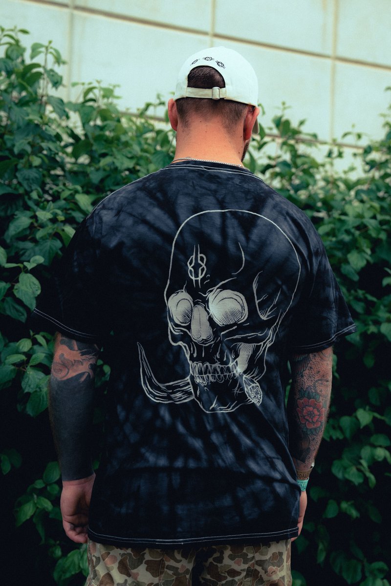 harbingerriffs's tweet photo. Check out our fresh batch of tie-dye tees , ready for summer! 🌞 Only 50 available and a bunch have already gone! 😱
Get yours today 👉 https://t.co/LPwjpHhaWA
📸 @ConnorMason44
#SummerFashion #LimitedEdition #TieDyeTees #Harbinger #HarbingerRiffs #Fashion #BandMerch https://t.co/W2fa00y8Cl