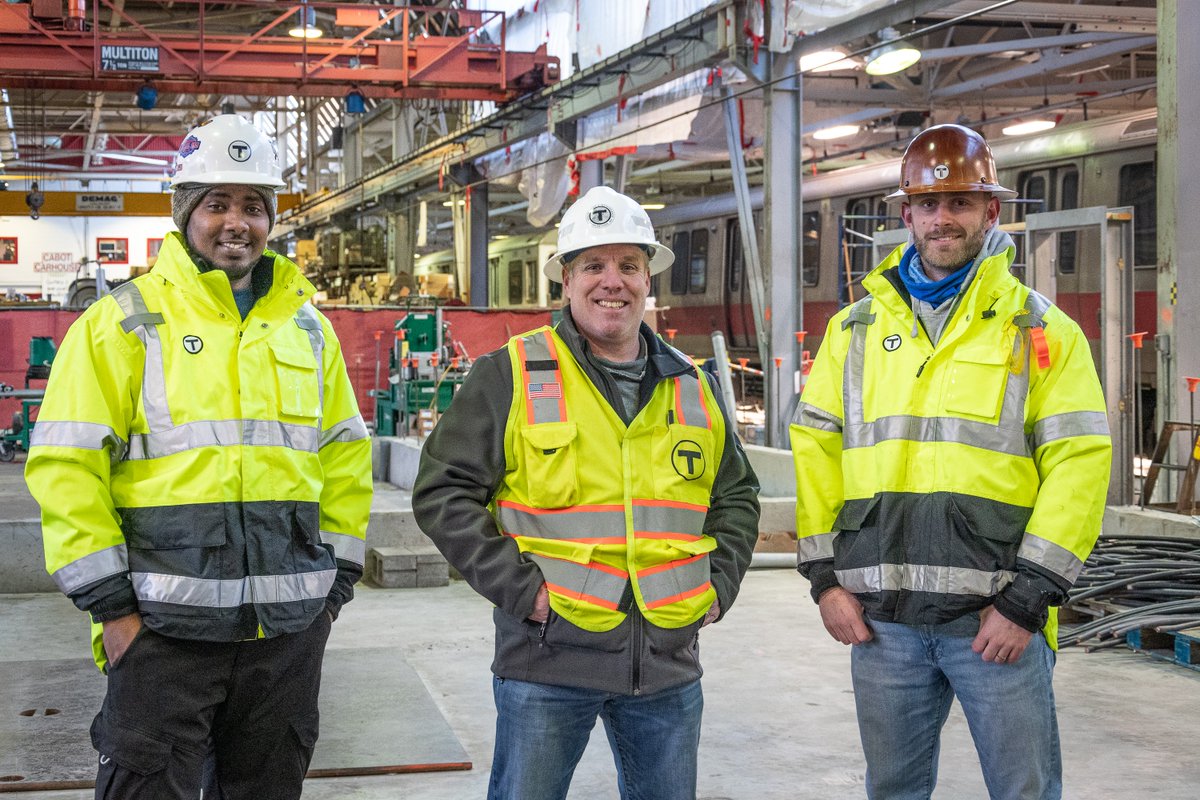 MBTA's tweet photo. Get started on your future today. Join us for a rewarding career that supports your family, community, and Massachusetts. Plus:
• Growth opportunities
• Competitive salaries
• Extensive benefits
• Tuition assistance
• Free public transit

Apply now: https://t.co/l85juAM6mF https://t.co/RU0KNB6o70