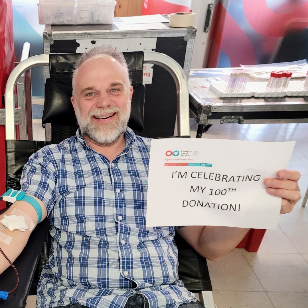 CanadasLifeline tweet picture