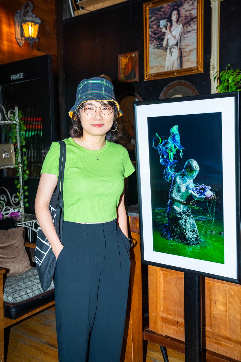 NFTgoat_art's tweet photo. The art &amp; the artist: Shape of the heart by @ChenRunbo at Toronto opening of Digital Vertigo 

#DigitalVertigo2023 https://t.co/zYQffIpRHm