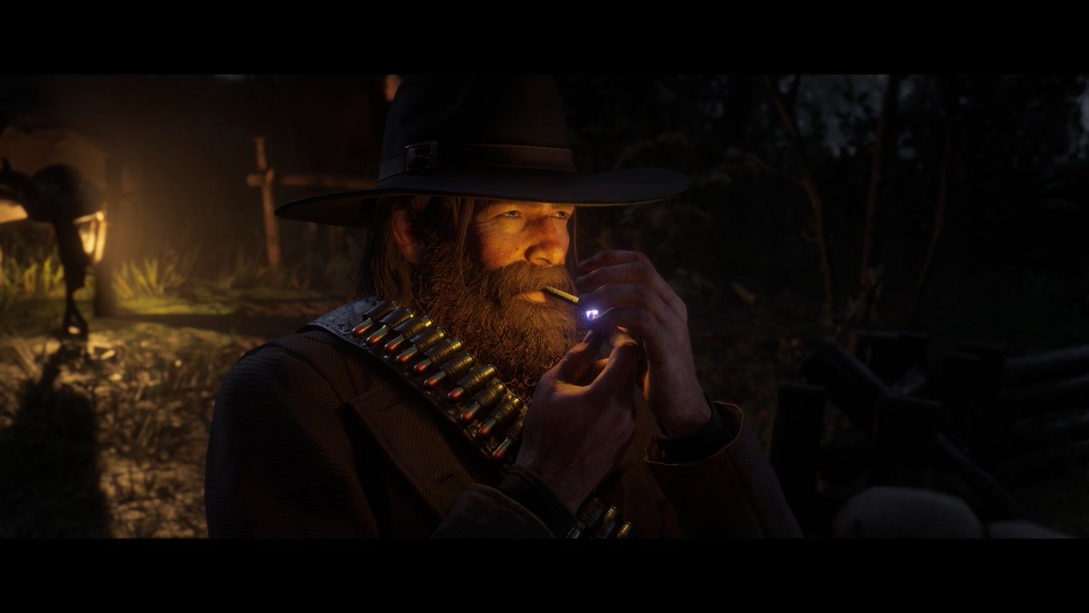 BLacKHaLLoW tweet media