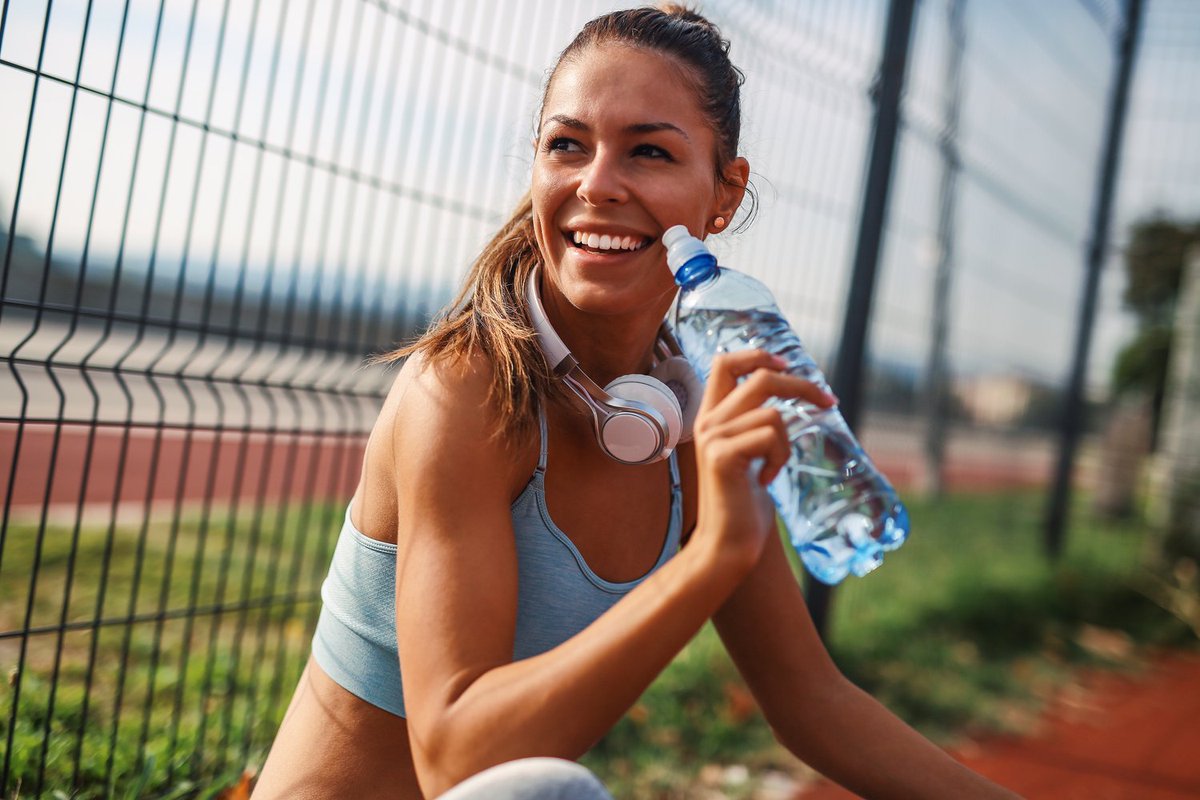 Summer is in full swing, and as we celebrate the season of sun and hydration, let's understand water's significant yet often underrated role in drug metabolism. 
Read more here bit.ly/3D6kHmV
#MDLabs #SummerHydration #Water #DrugMetabolism