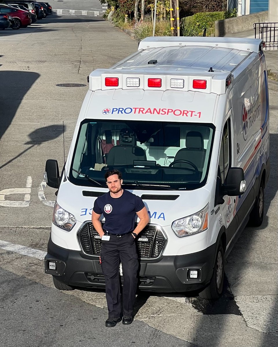 ProTransport1's tweet photo. Serving the people of San Francisco for over two decades..PT-1 delivers! 🚑 #EMS #BayArea https://t.co/AoXALFVIec